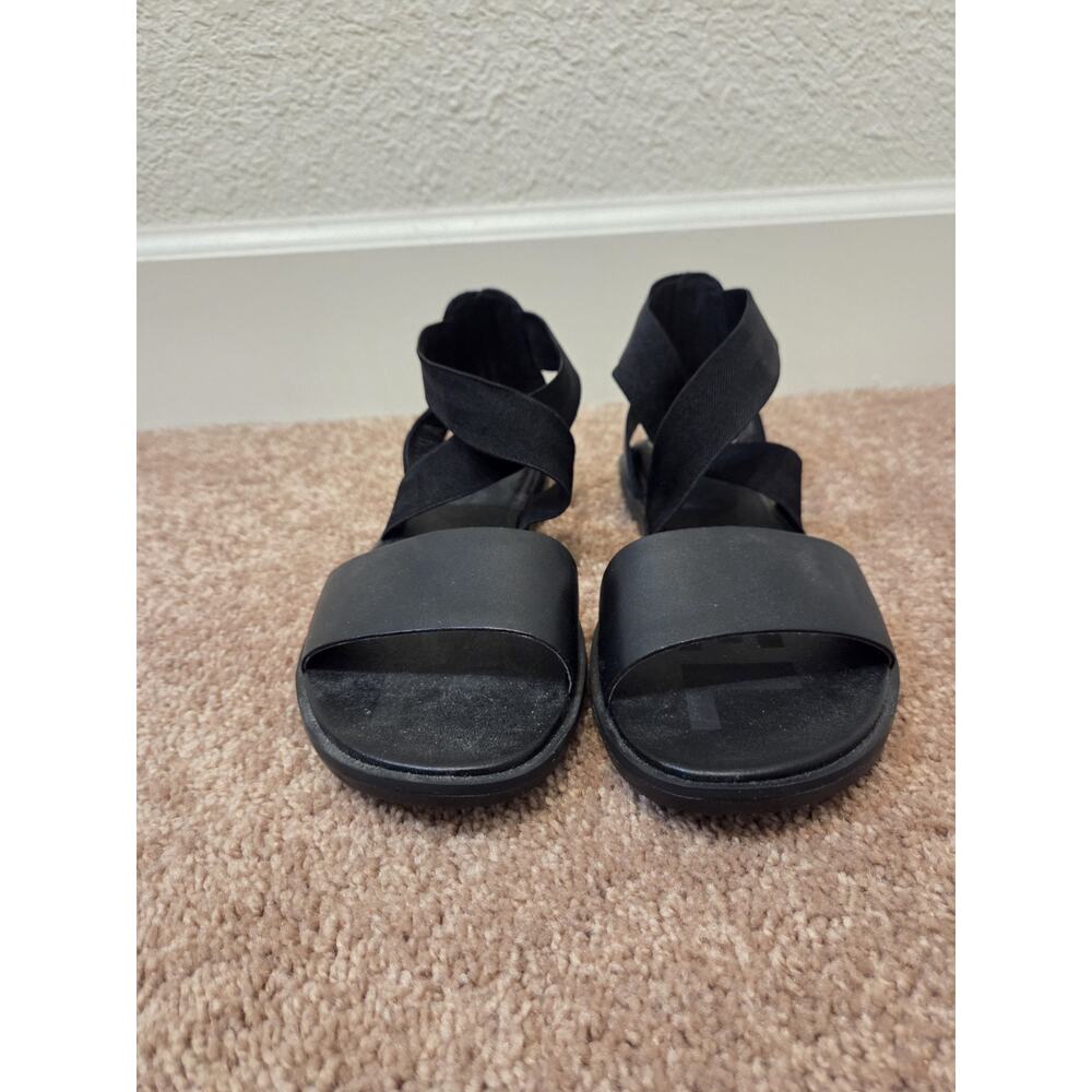 Sorel Black Strappy Flat Sandals. Size 8.5 - Picture 4 of 9